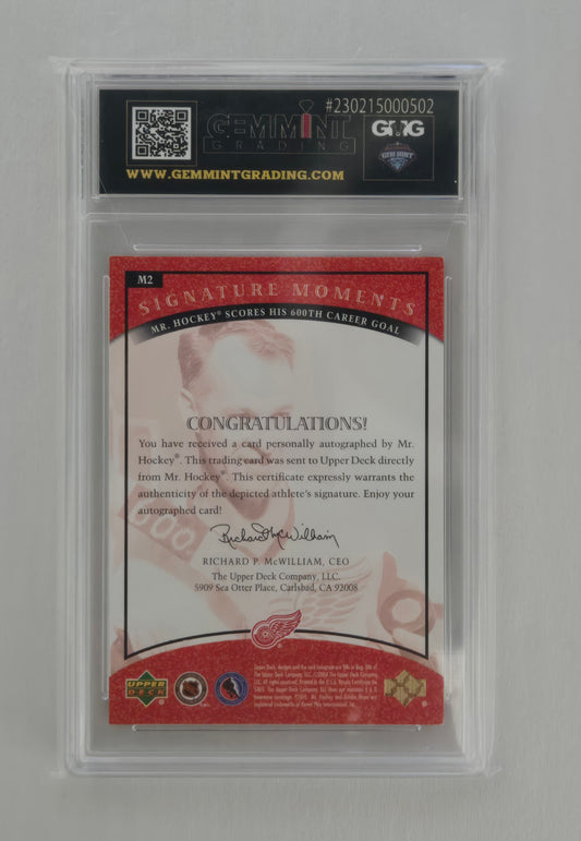 2004 Gordie Howe UD Legends Classics Signature Moments # M2 | Graded GMG 8.5 / 10 Auto