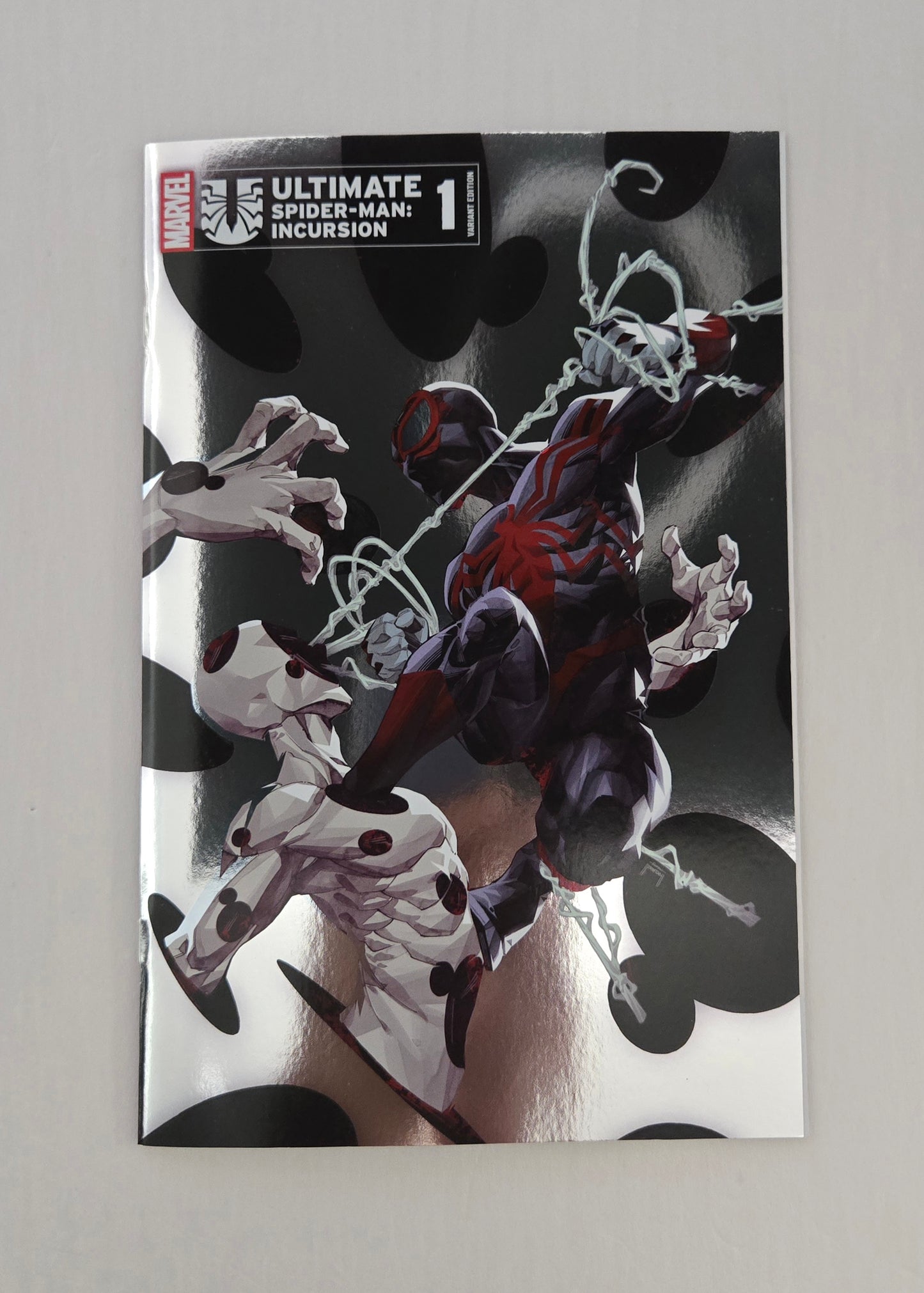 Ultimate Spider-Man Incursion #1 Ngu Foil Variant NM Marvel Comics 2025